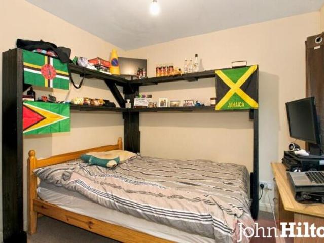 Farm for sale in Hollingdean, Brighton
