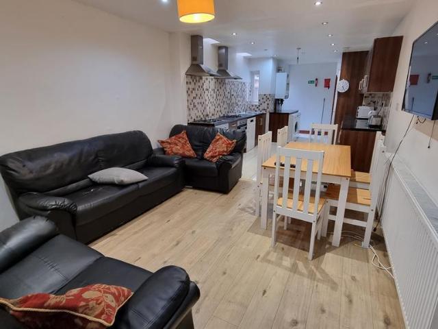 House for rent in Stirchley, West Midlands