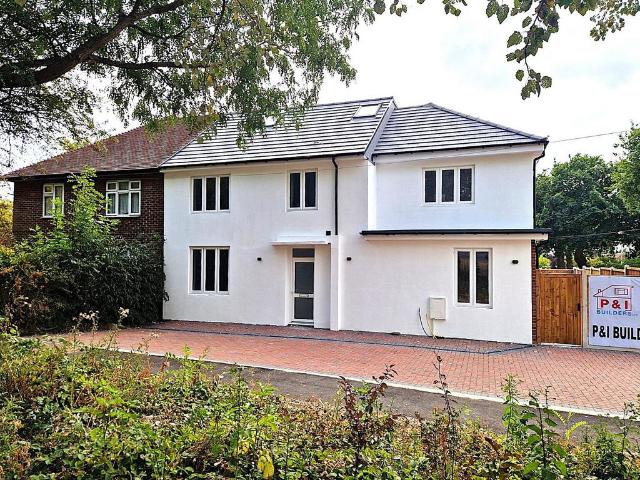 House for rent in Hainault, Greater London