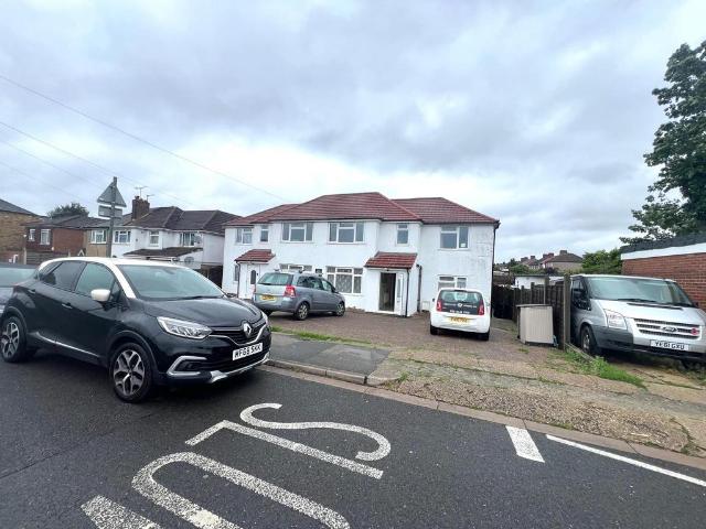 House for rent in Hayes, Greater London