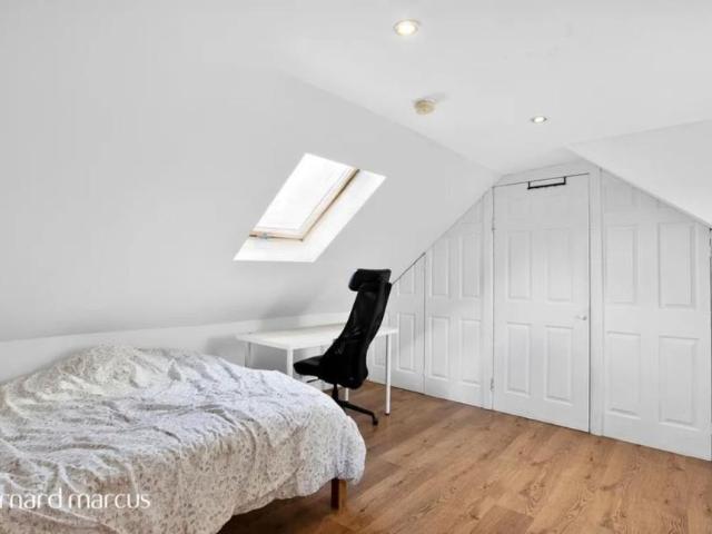 House for rent in Colney Hatch, Greater London