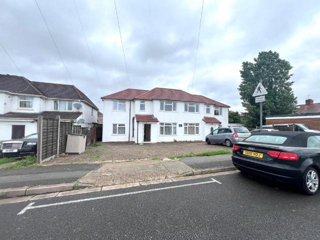 House for rent in Hayes, Greater London