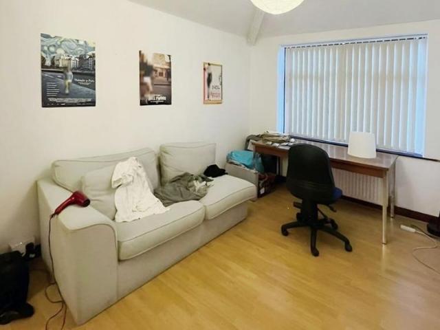 House for rent in Ladybarn, Manchester