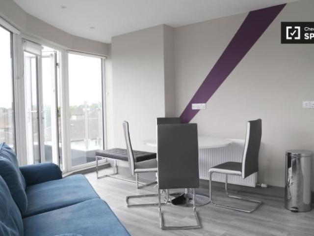 Property to rent in Bluebell, North Tipperary