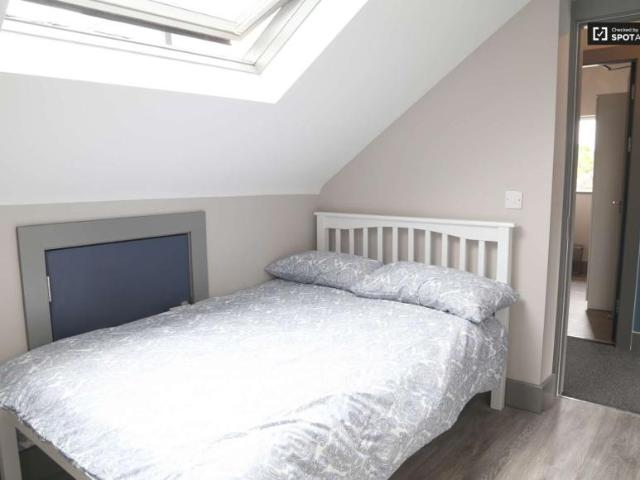 Property to rent in Bluebell, North Tipperary