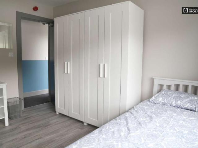 Property to rent in Bluebell, North Tipperary