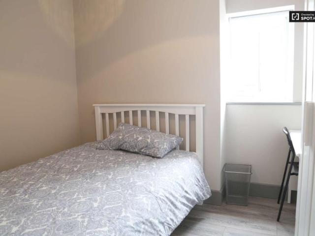 Property to rent in Bluebell, North Tipperary