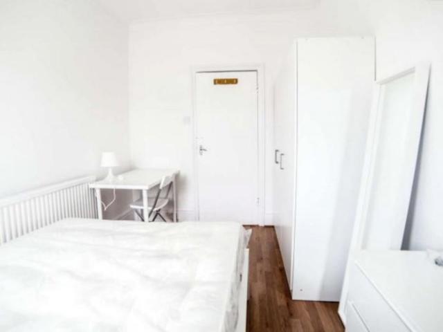 Room for rent in Noel Park, Greater London