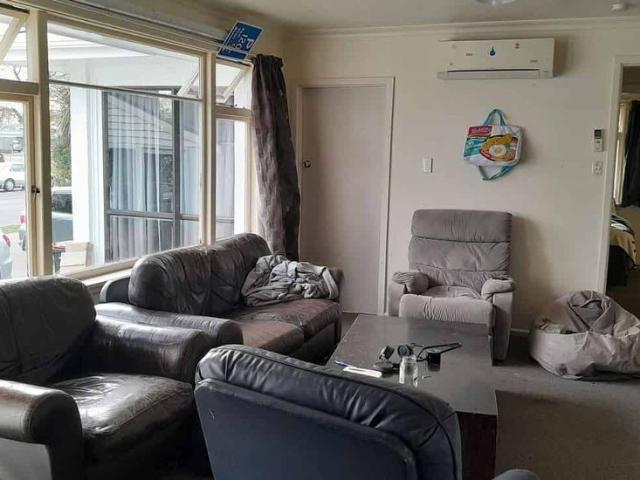 House for rent in Chaslands, Canterbury