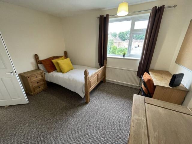 Room for rent in Sparkbrook, Isle Of Man