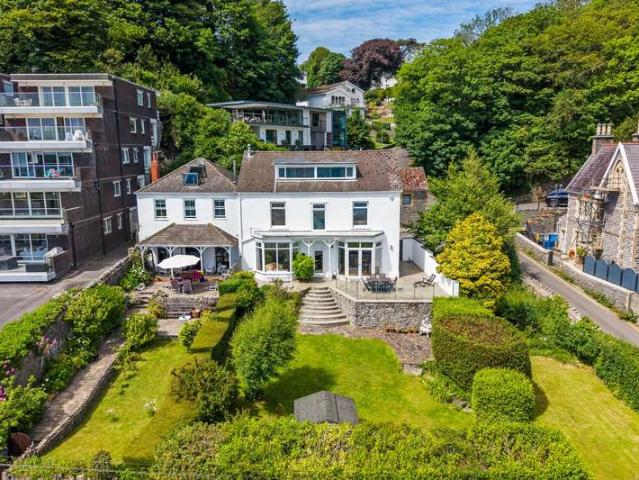 Studio for sale in Newton, Wales