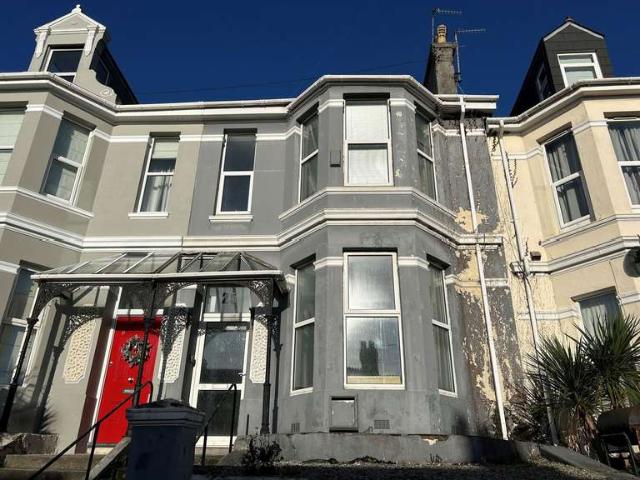 Cottage for sale in Mount Wise