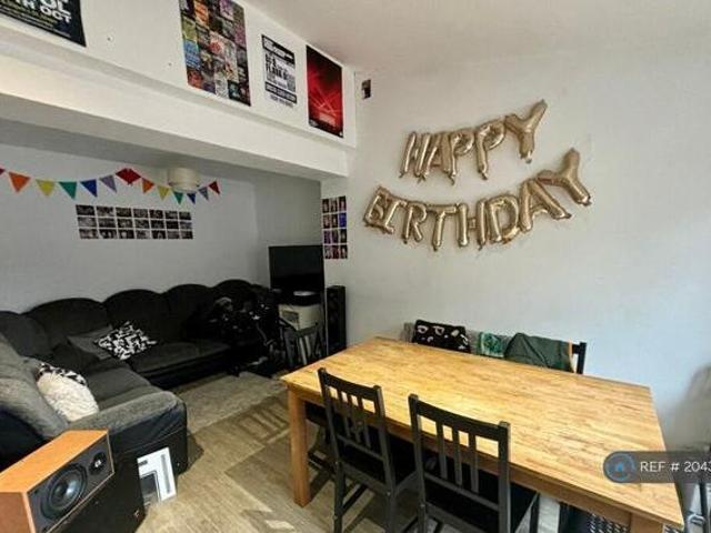 House for sale in Feckenham, City Of Bristol