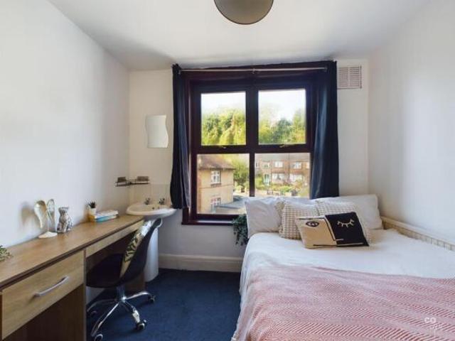 Cottage for rent in Stanmer