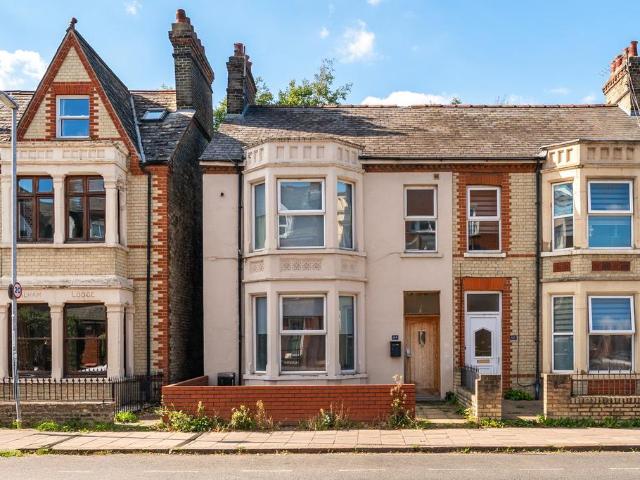 House for sale in Arbury, Cambridgeshire
