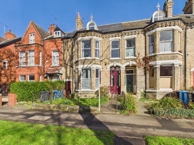 House for sale in Avenues, Hull
