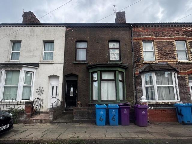 House for sale in Cabbage Hall, Liverpool