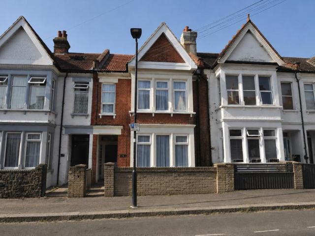 House for sale in Milton, Alton Barnes