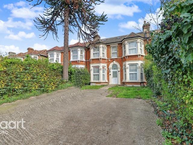 House for sale in Greater London