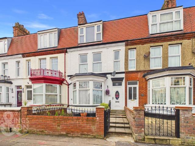 House for sale in Newtown, Stokesby