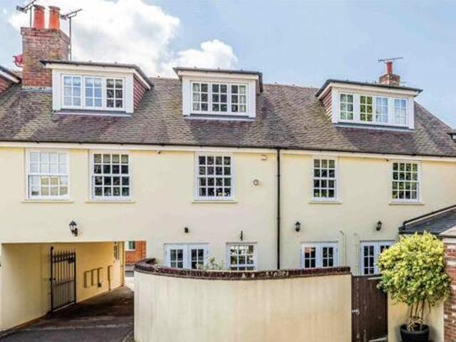 House for sale in Chichester, Littlecote