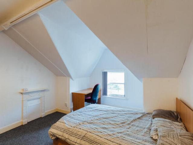 Cottage for sale in Brayford, Lincolnshire