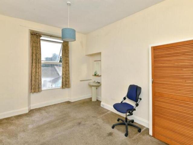 Cottage for sale in Mount Wise