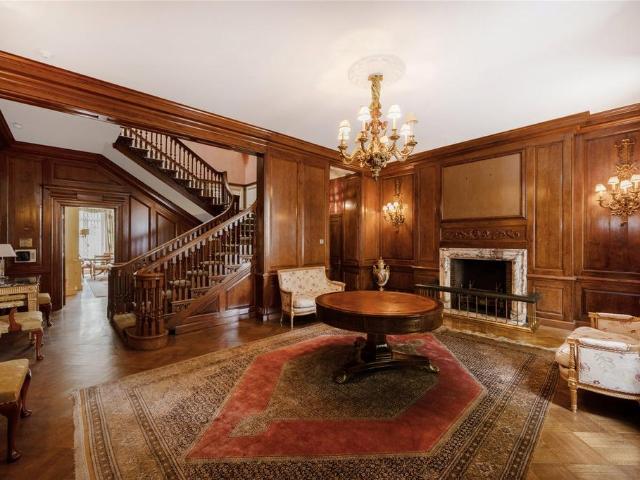 House for rent in Mayfair, Greater London