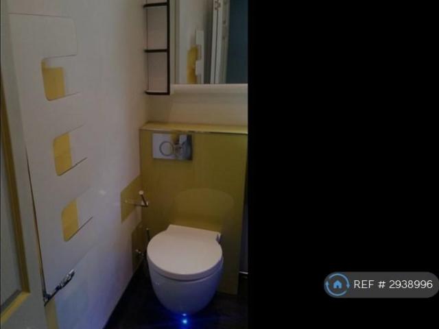 House for rent in Salford, Greater Manchester