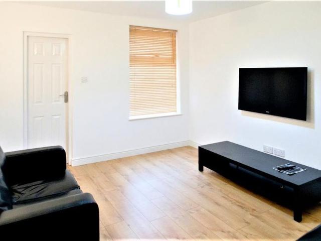 Room for rent in Stirchley, West Midlands