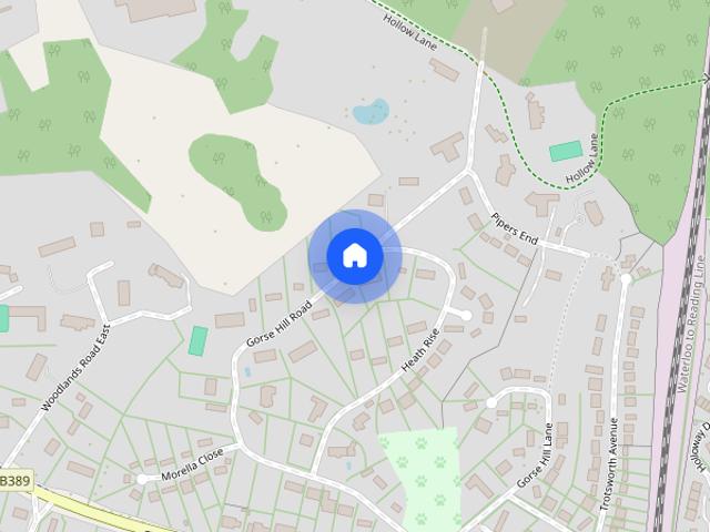 Townhouse for rent in Row Town, Surrey