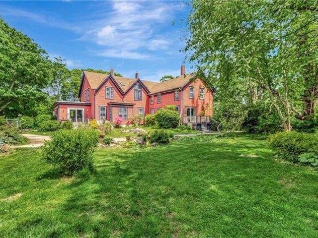 House for sale in Tiverton, Rhode Island