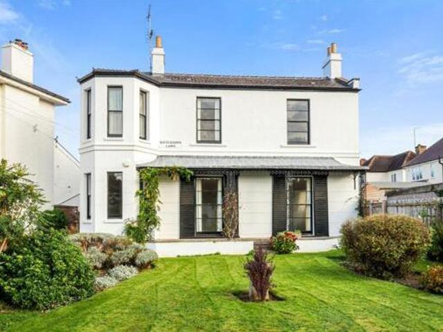 House for sale in Ewens Farm, Golden Valley