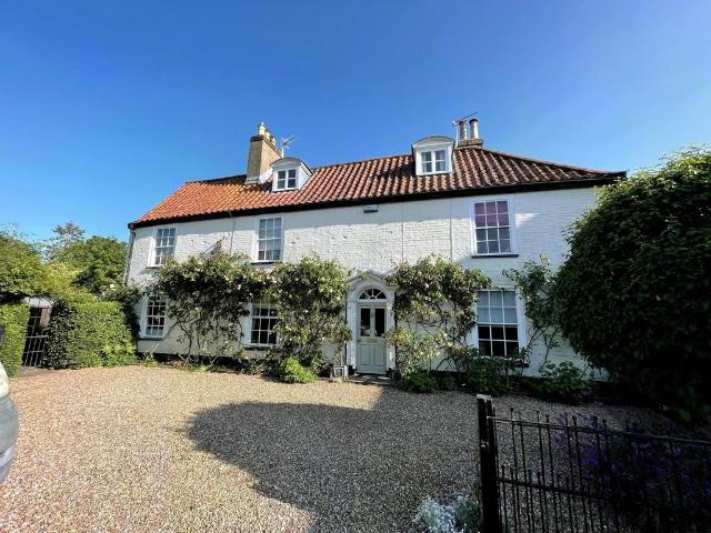 House for sale in Eastbridge, Suffolk