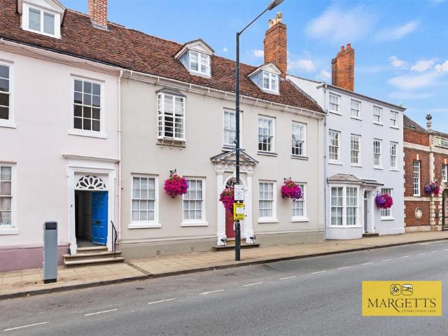House for sale in Cliff Hill, Green Close