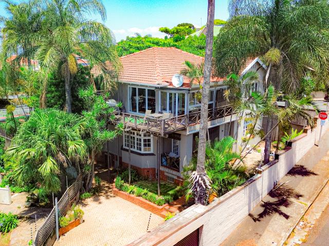 Townhouse for sale in Seaview, Kwazulu-natal