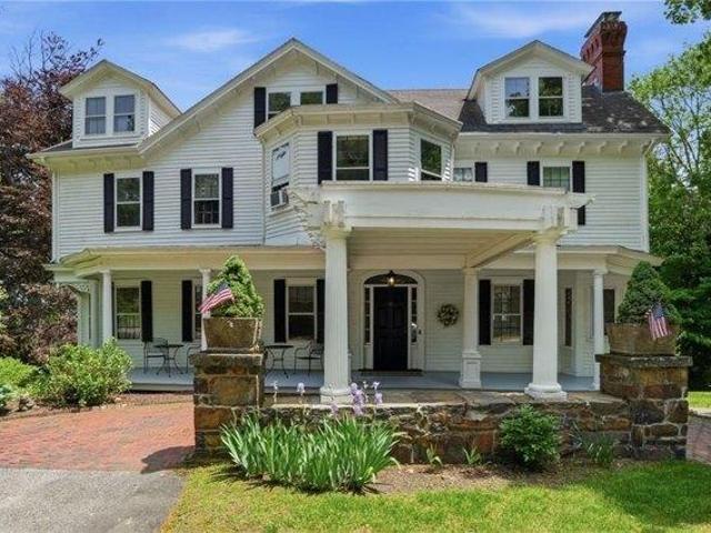 House for sale in Warwick, Rhode Island