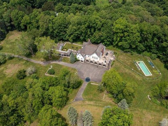 House for sale in Washington, Connecticut