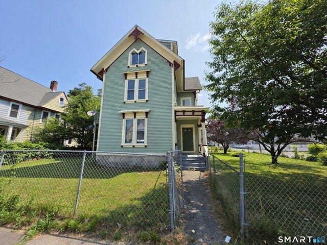 House for sale in Waterbury, Connecticut