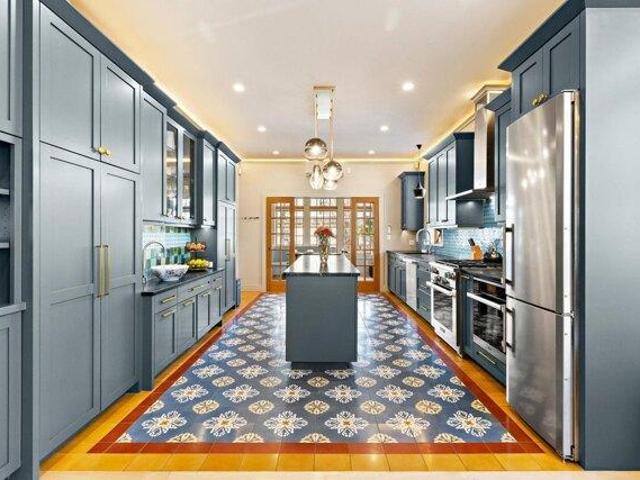 House for sale in Hudson, New Jersey