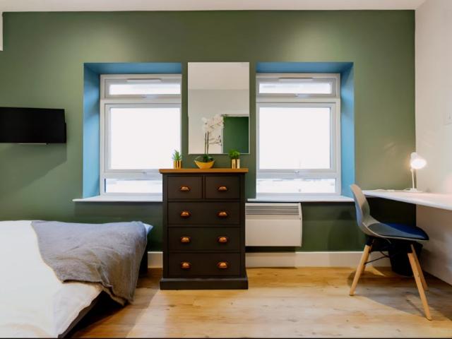 Room for rent in Nangreaves, Wales