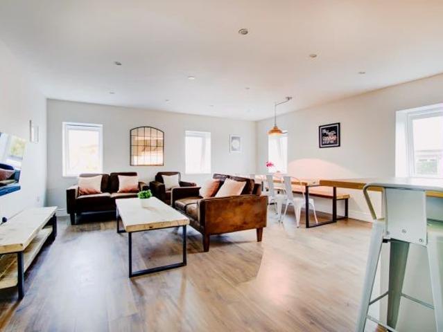 Room for rent in Haddon, East Midlands