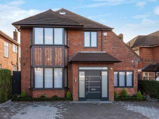 House for sale in Edgware, Greater London