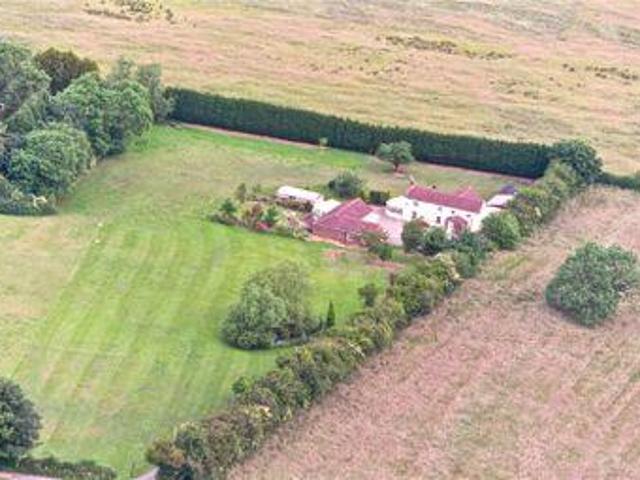 House for sale in West Yorkshire