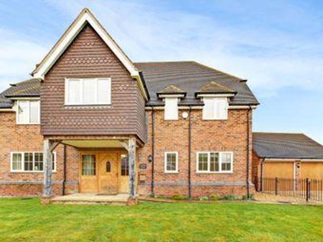 House for sale in Thatcham, West Berkshire
