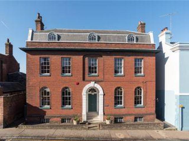 House for sale in Oad Street, Kent