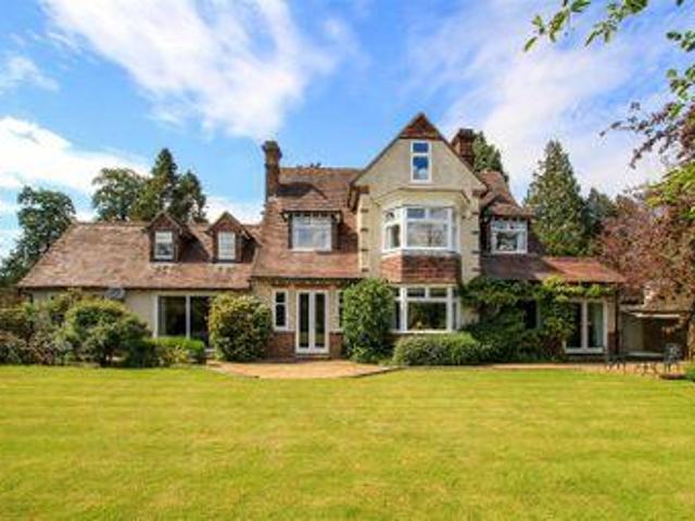 House for sale in Pouchen End, Hertfordshire