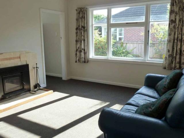 House for rent in Chaslands, Canterbury