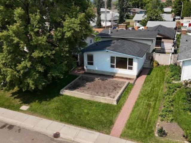 House for sale in Spruce Grove, Alberta