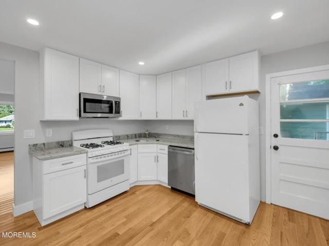 Condo for sale in Gardens of Pleasant Plains, Toms River